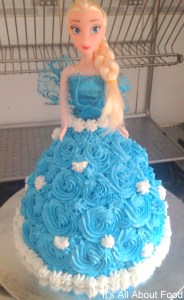 Elsa & Anna Cake8