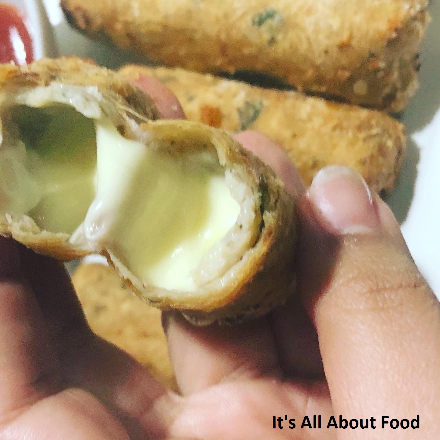 Cheesy Chicken Cigar10